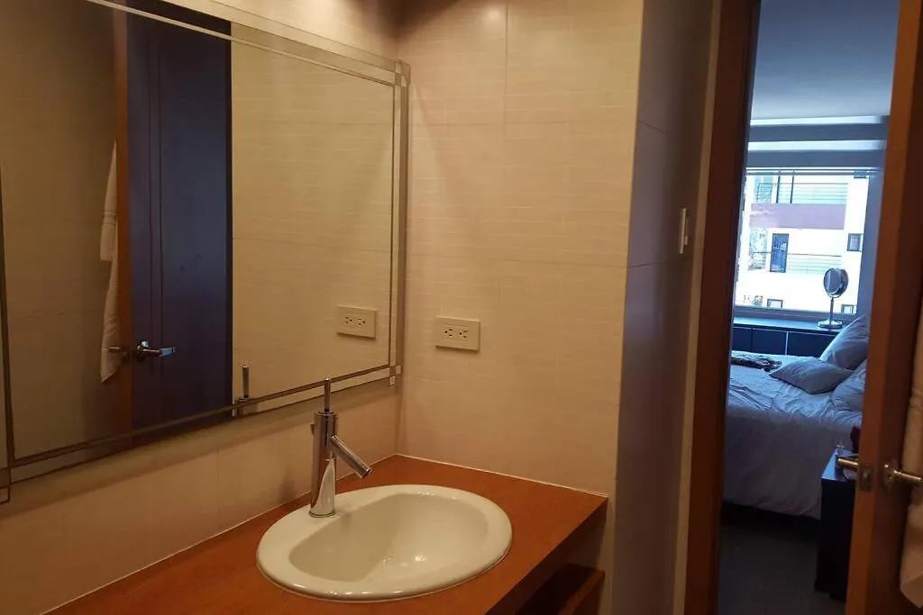 Apartament Excelente Vista La Ciudad Montana,Piscina,Parque Quito Ekwador