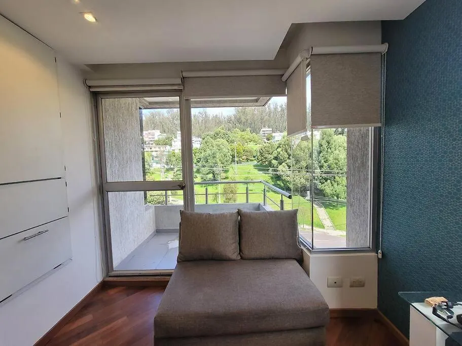 Apartament Excelente Vista La Ciudad Montana,Piscina,Parque Quito