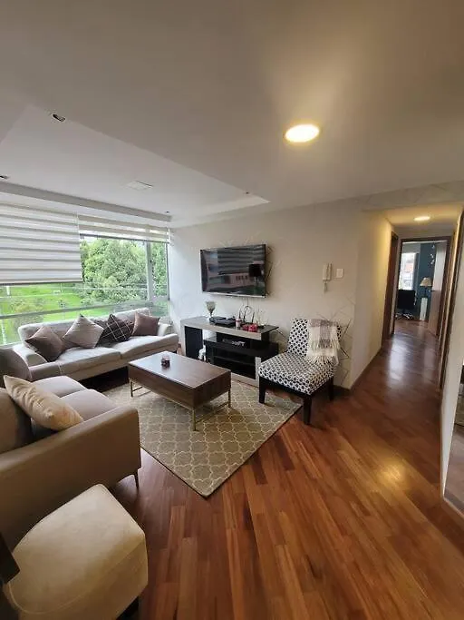 Apartament Excelente Vista La Ciudad Montana,Piscina,Parque Quito