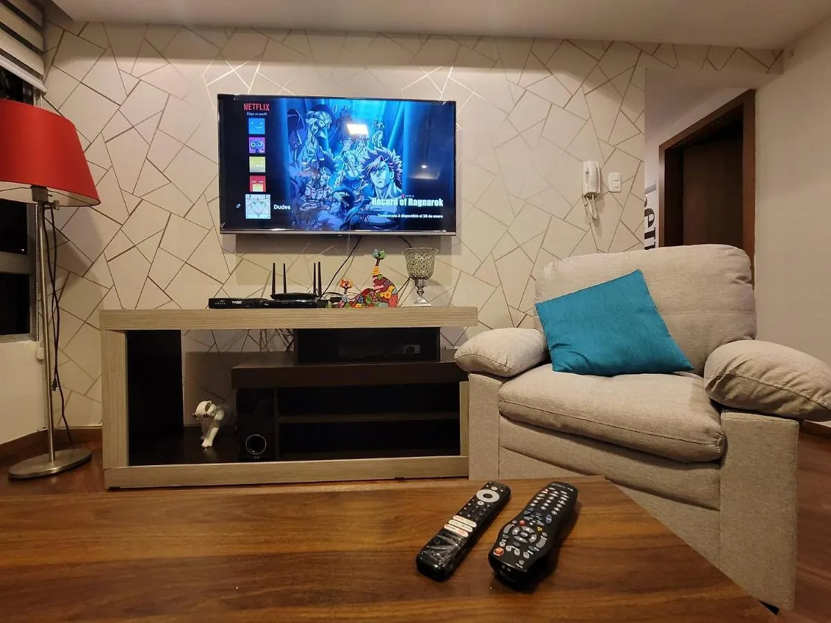 Apartament Excelente Vista La Ciudad Montana,Piscina,Parque Quito