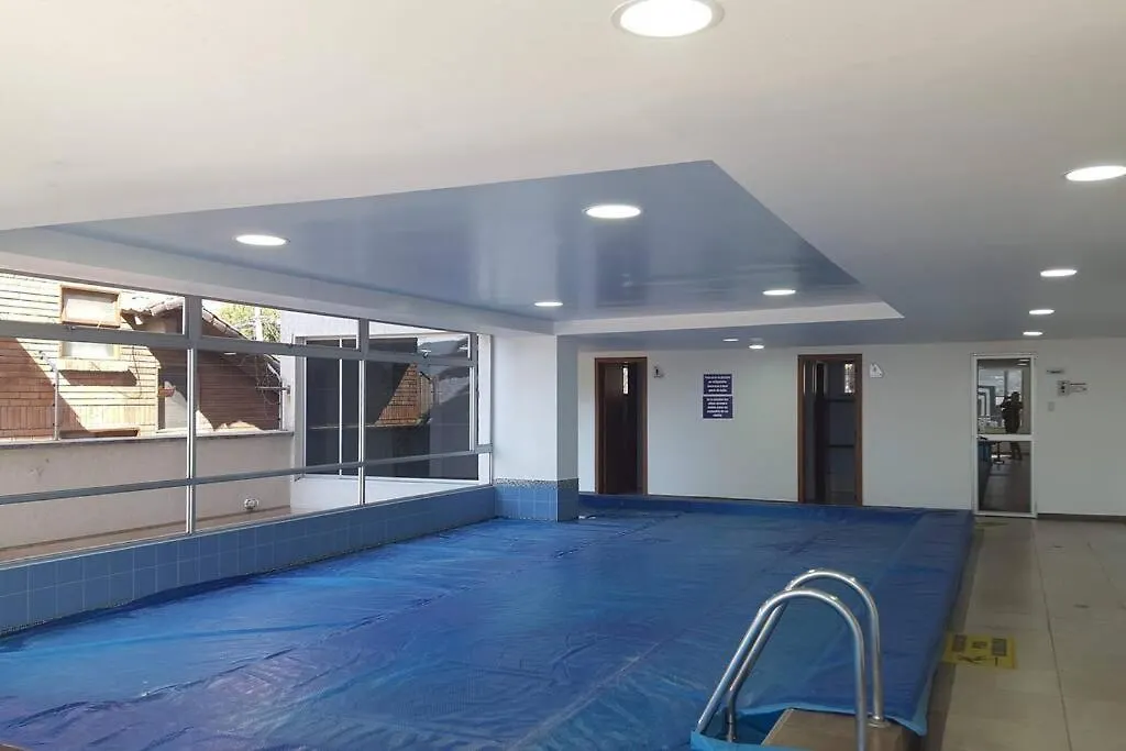 Apartamento excelente vista la ciudad montaña,piscina,parque Quito Ecuador